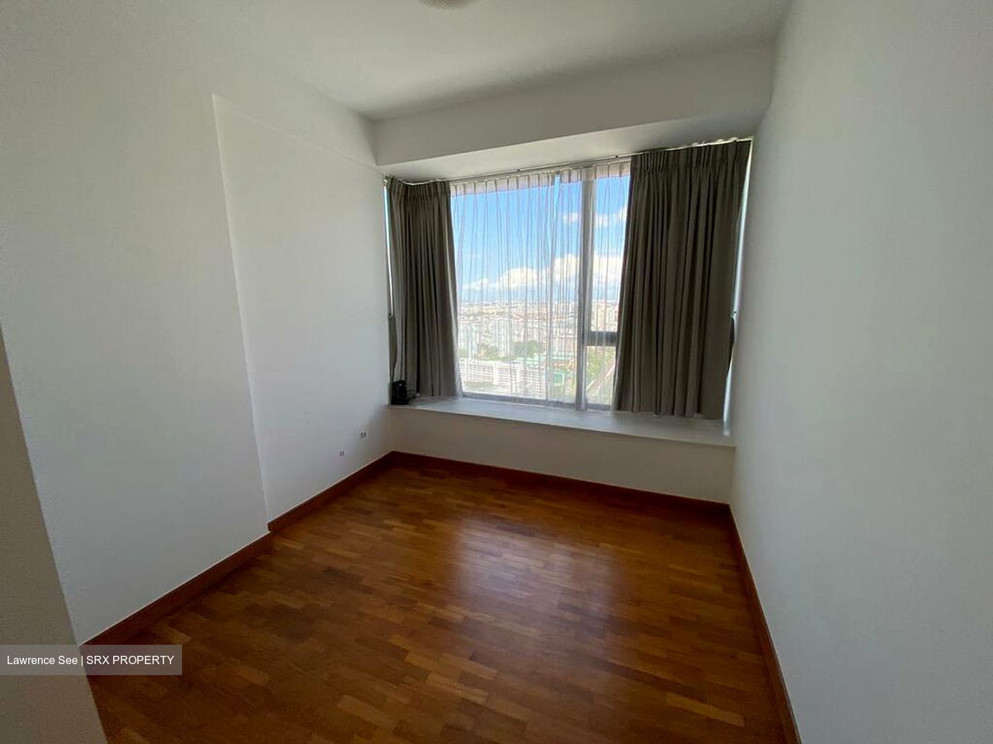 Centro Residences (D20), Condominium #500662531